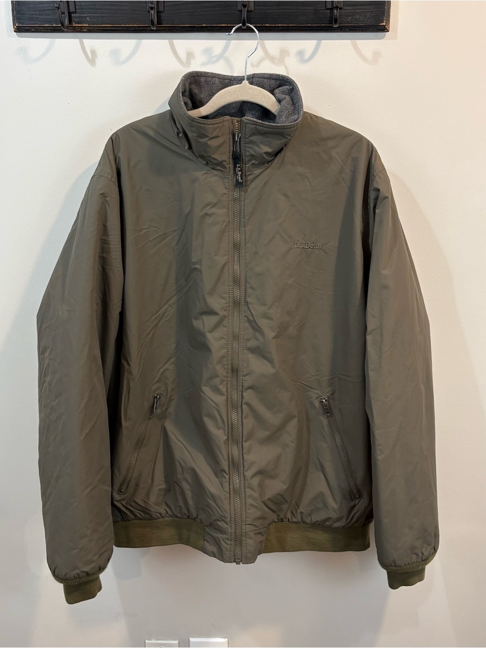 LL Bean Army Green Nylon Fleece Lined Jacket Size XL Tall